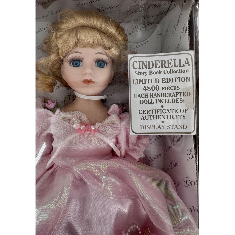 Rare Vintage 1997 FAO Schwarz Cinderella 12" Porcelain Doll NIB COA Disney Pink - Picture 4 of 17